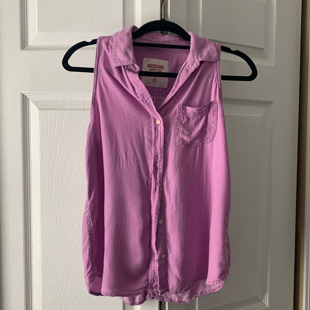 ❗️3/15 Sale❗️Mossimo Summer Tank, size medium